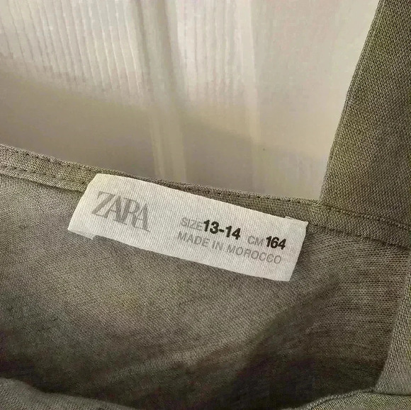 ZARA Linen Green One Shoulder Blouse Size S (13-14) - Picture 3 of 3